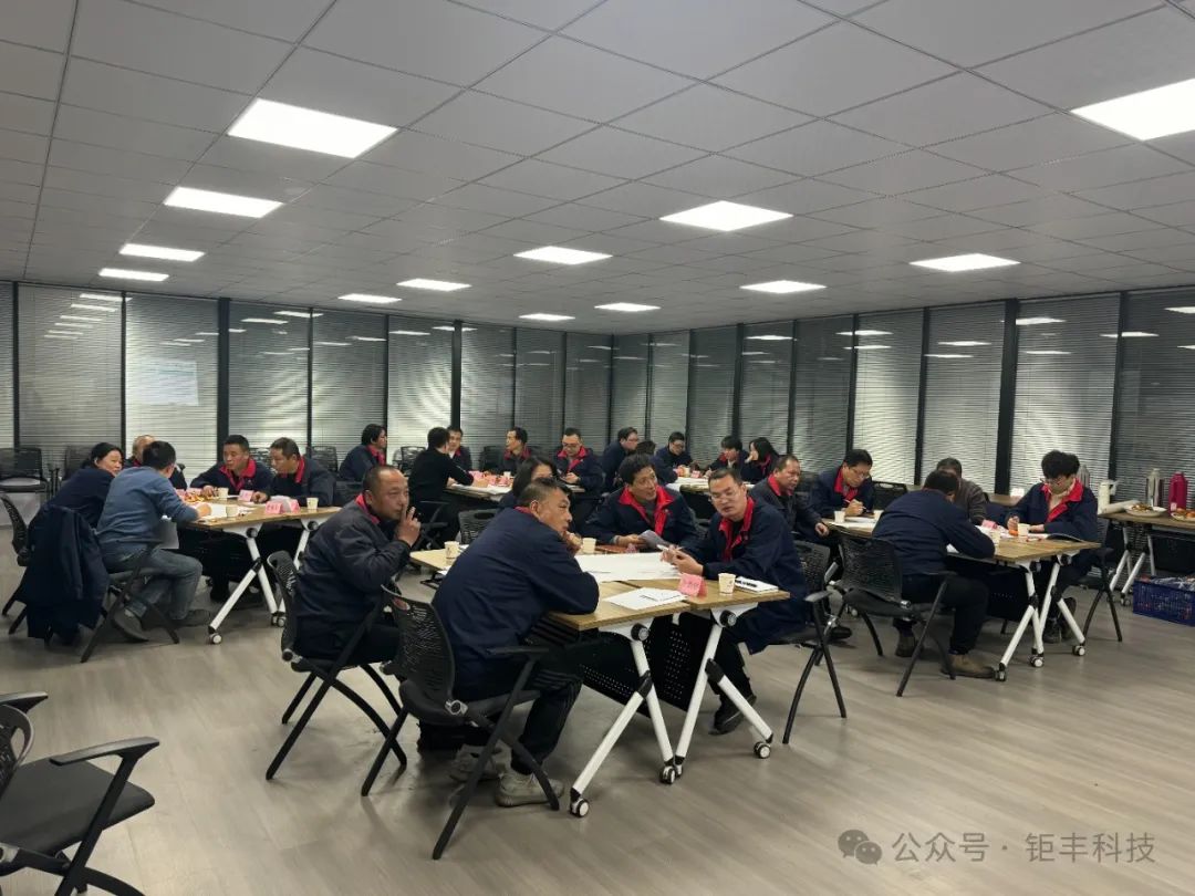 Alkaen aseesta ----Yksi ryhmätyöskentelyn tehostamiseen tähtäävistä toiminnoista