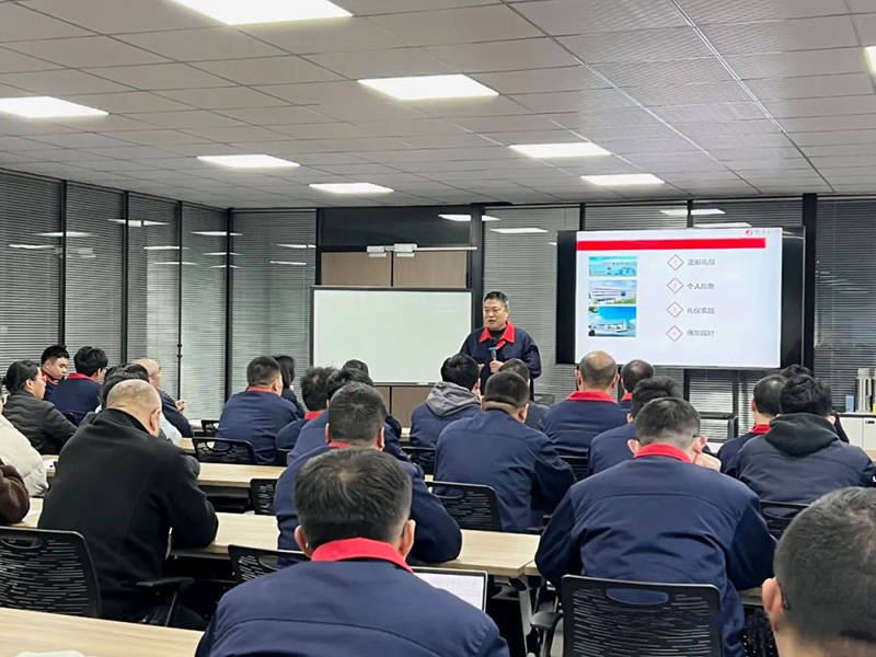 Jufeng Technology｜ Rakenna oppiva tiimi ja etsi kehitystä yhdessä